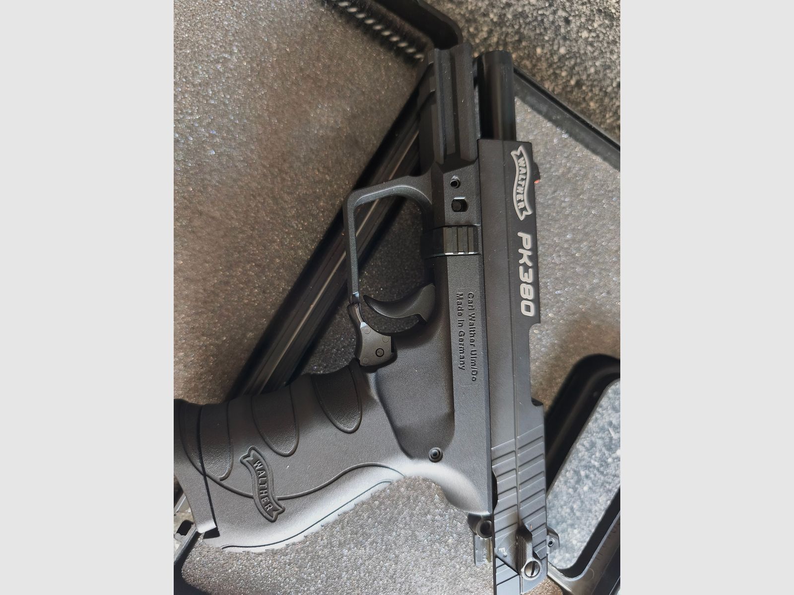 Walther PK380