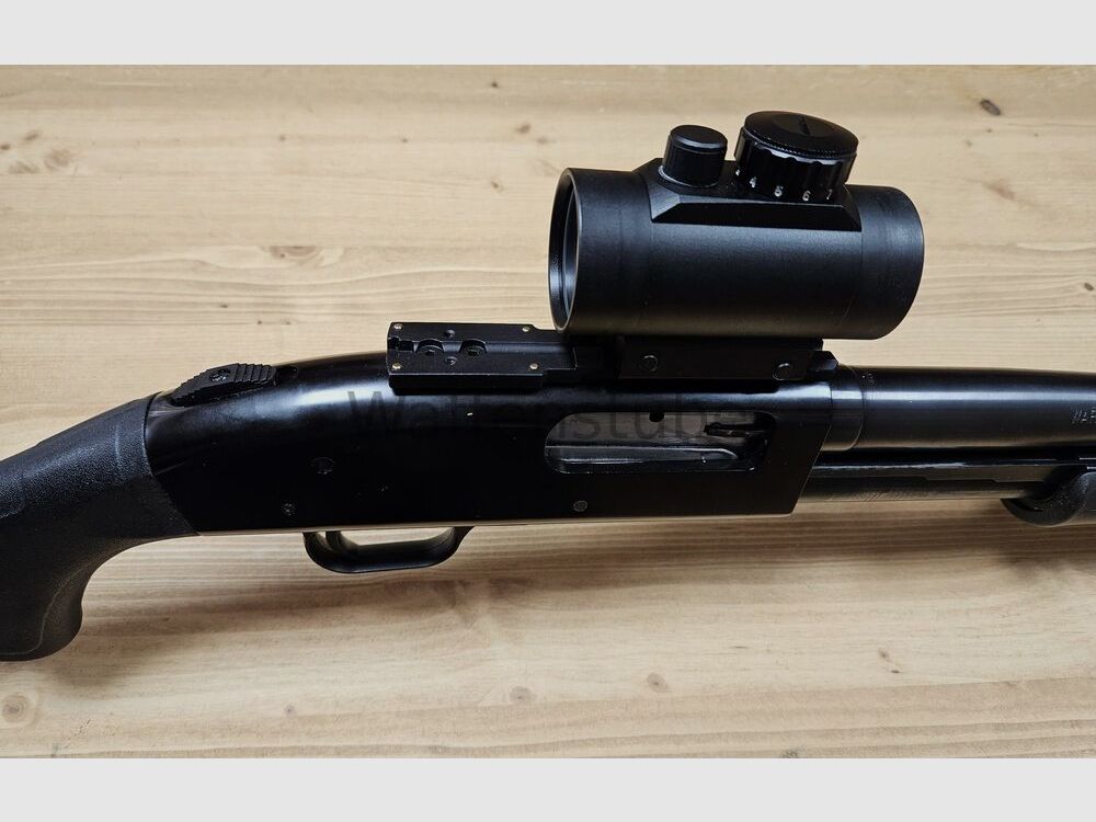 Mossberg	 590