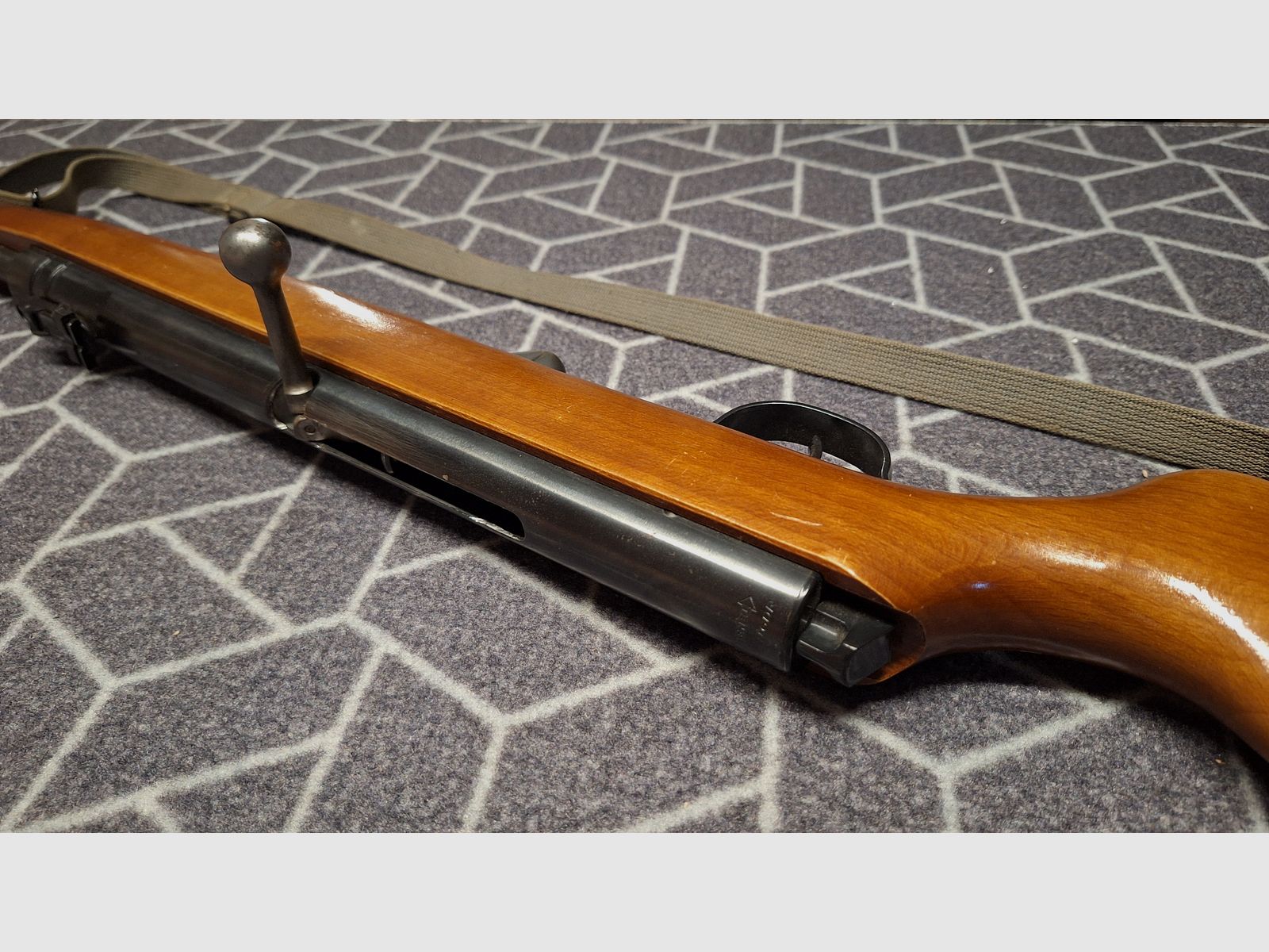 ¡Haenel Suhl 310 DDR-GST carabina de aire comprimido con 2 cargadores!