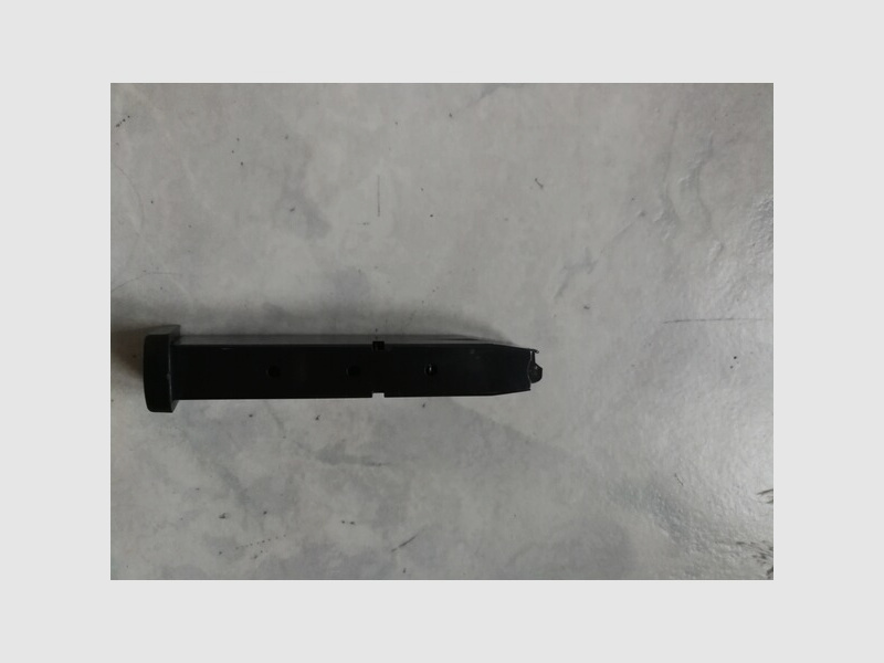 Absolut seltenes Ersatzmagazin Bruni 1305-92 in 9mm PAK