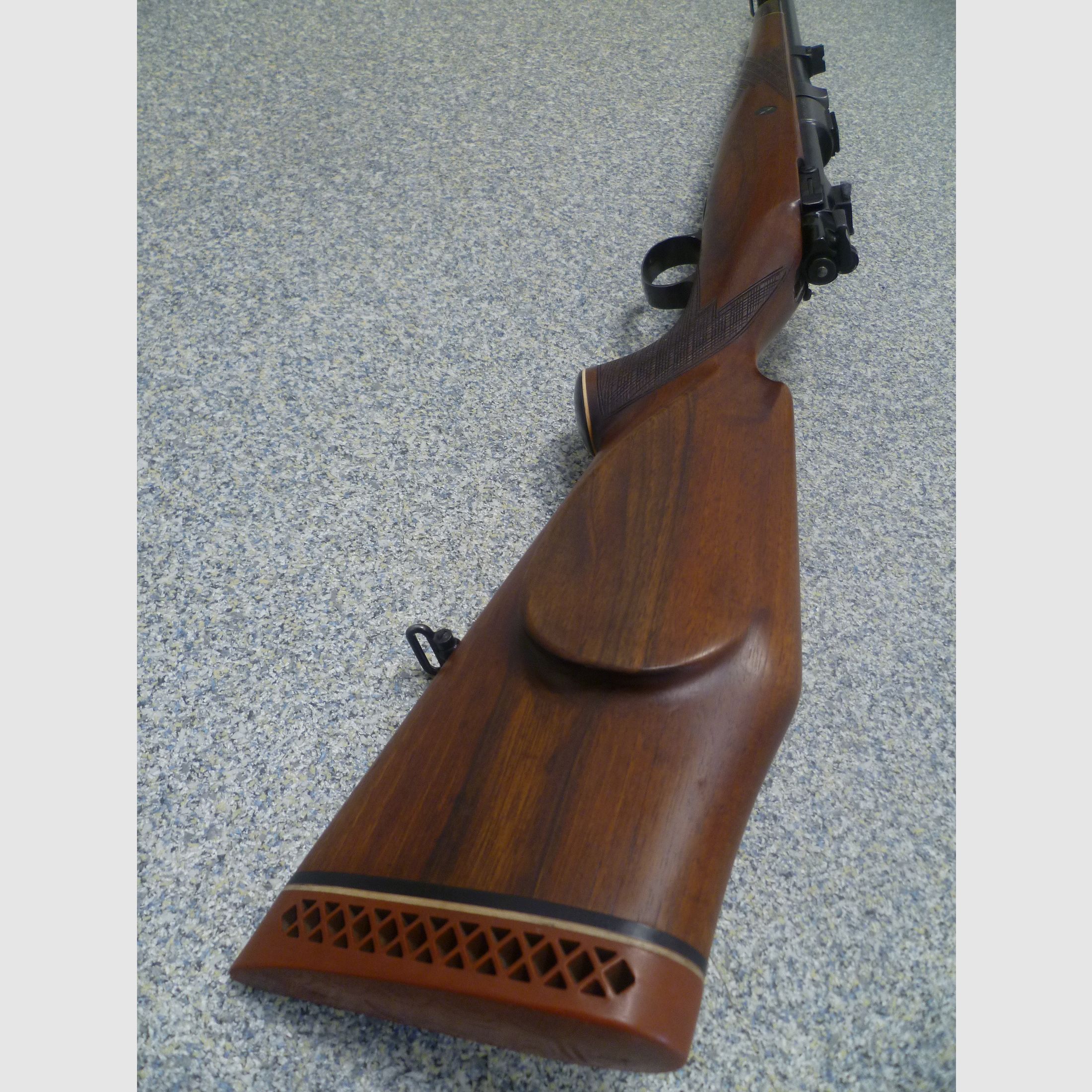 Repeater rifle Brenneke 9.3x64