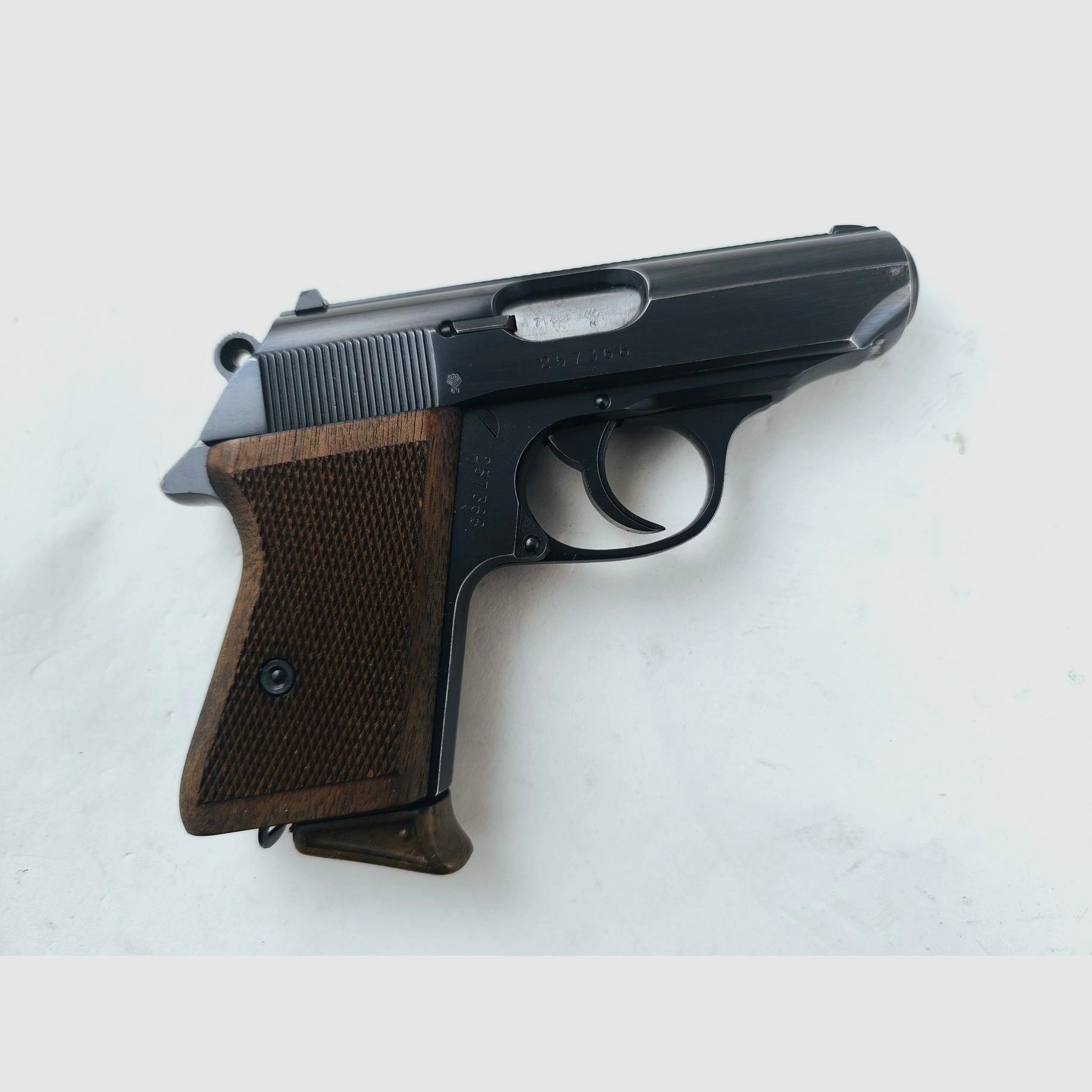Pistola Walther PPK cal. 7,65Br, immagine 2 di 5