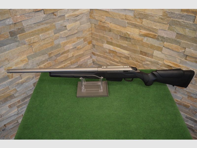 Tikka T3 X Varmint Stainless Kurz *