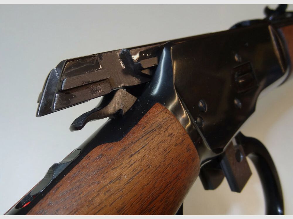 Winchester lever-action repeating rifle Winchester Model 1892 Short Rifle 20" .357 Magnum