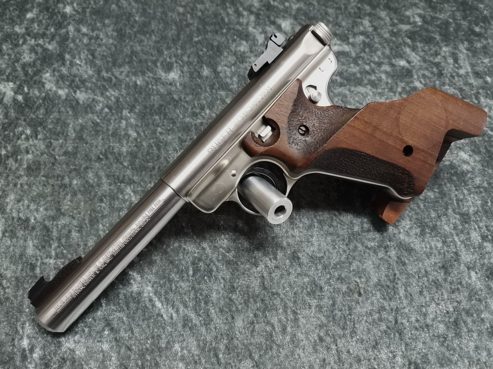 Ruger Mark II Target Matchpistole .22lr Sportpistole Stainless