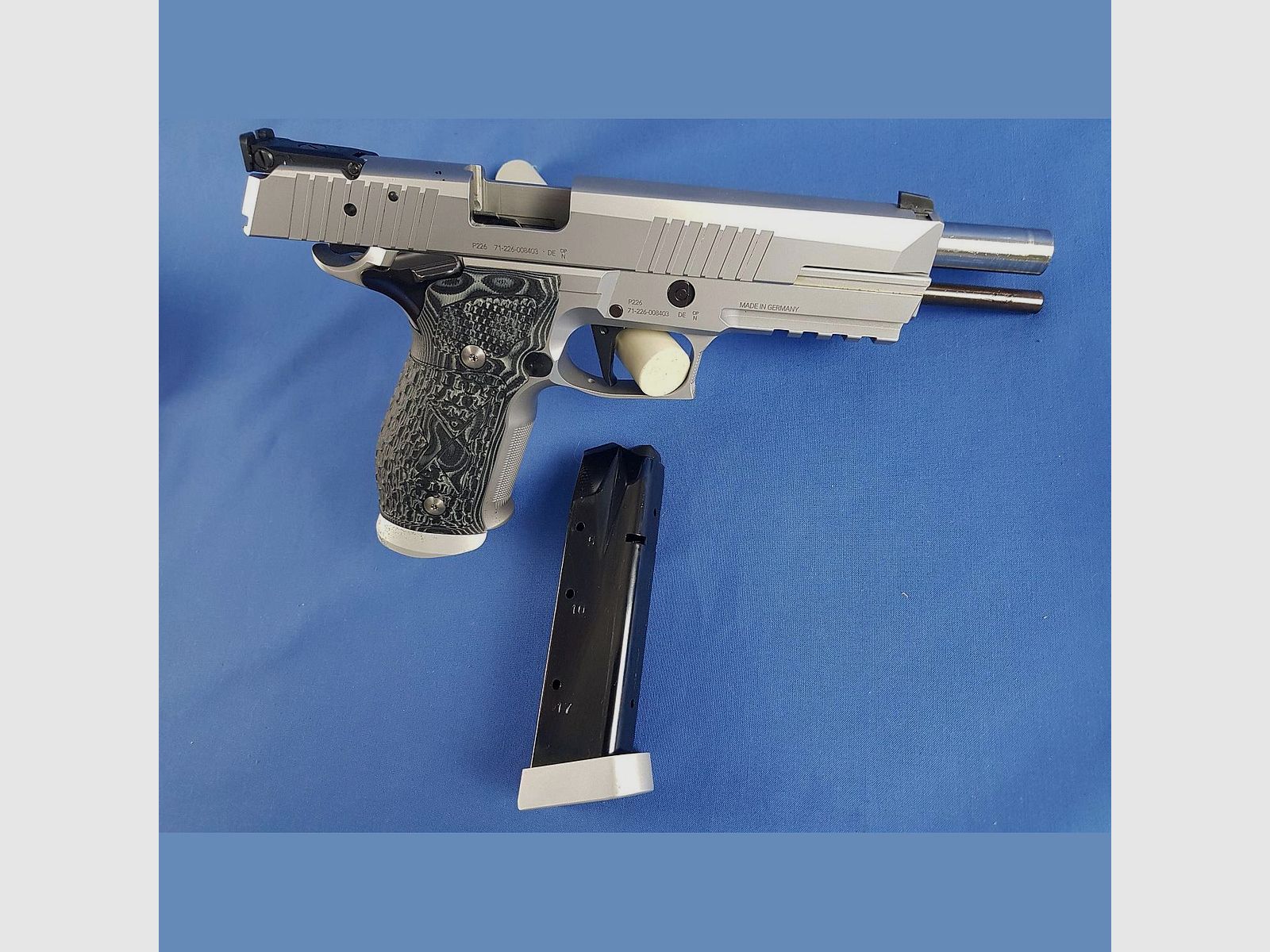 Sig Sauer P226 X-Six Supermatch, Kal.9×19, Bild 2 von 3