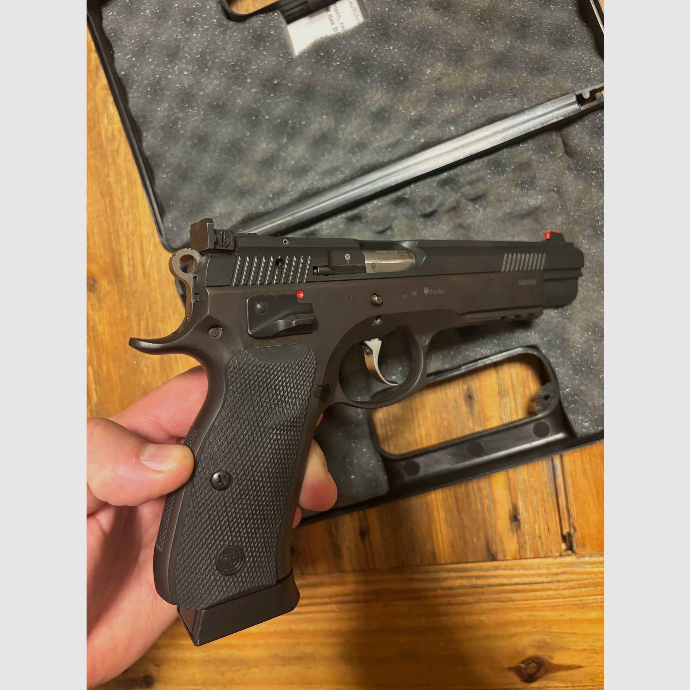 CZ 75 SP01 Shadow Viper