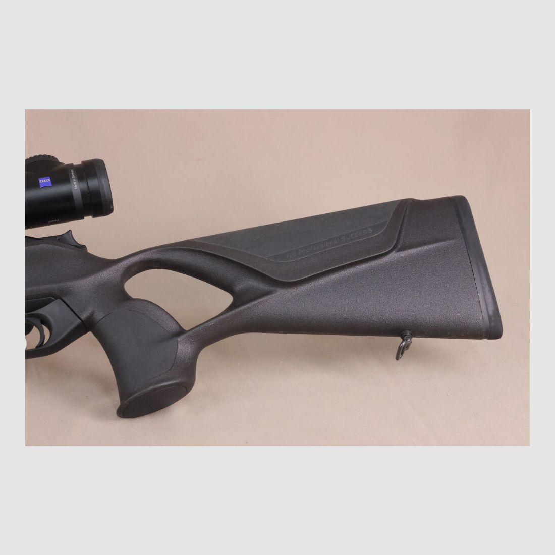 Blaser R8 Professional Success // Mit Zeiss V8 und Schalldämpfer!!