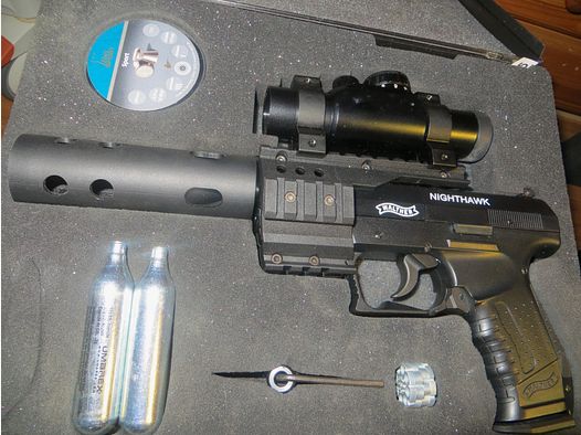 WALTHER Nigthhawk als nieuw