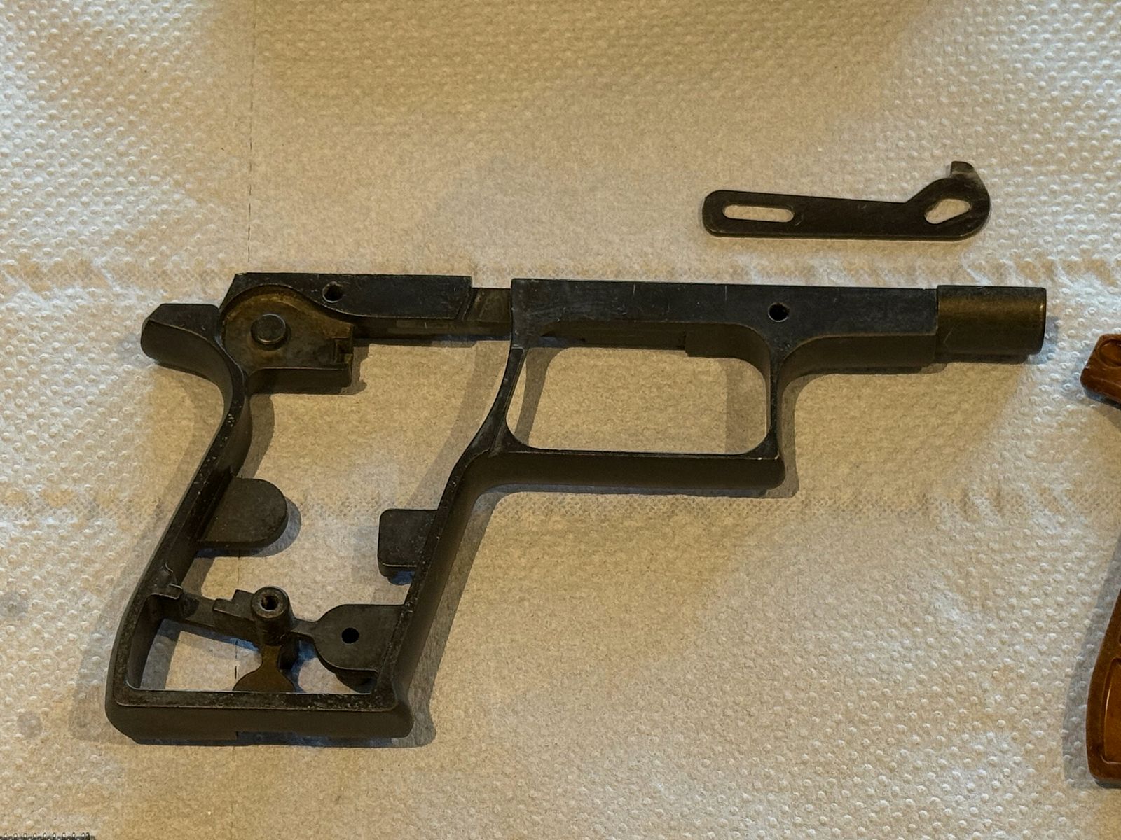 Röhm RG300 – Compact blank-firing pistol in caliber 6mm Flobert (PTB 327)