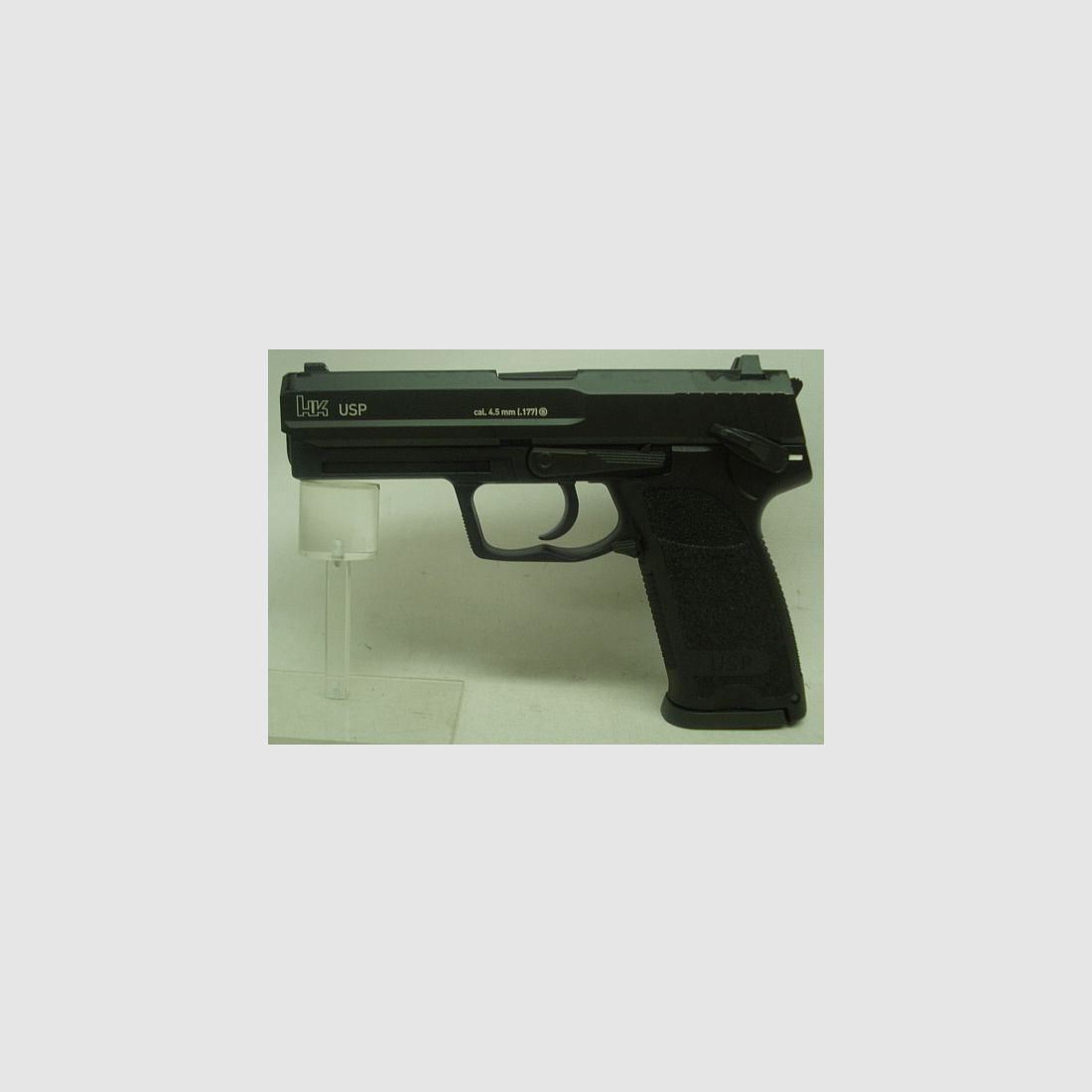 USP Kal.4,50 mm Stahl-BB - 18Schuss, 2,0 J, Blowback