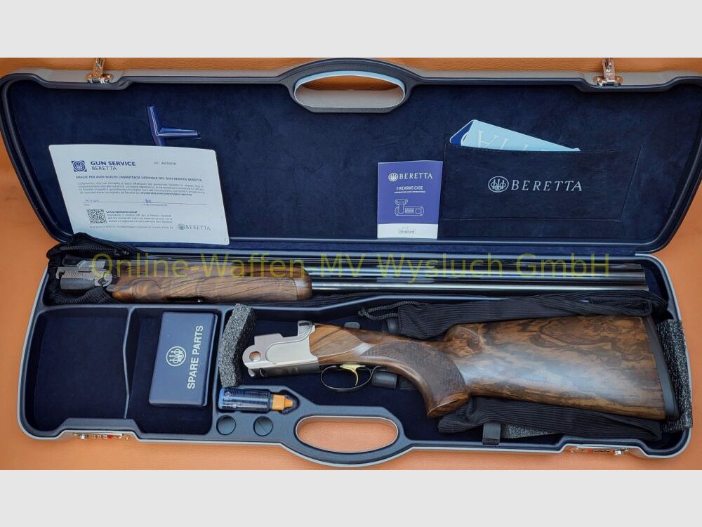 Like new! Beretta DT10 Trident Trap
