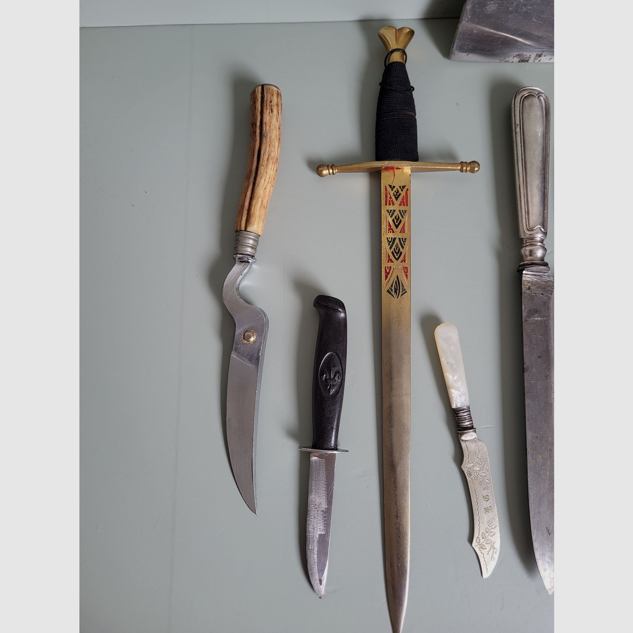 Conjunto de cuchillos - Daga - Toledo - Cuchillo plegable