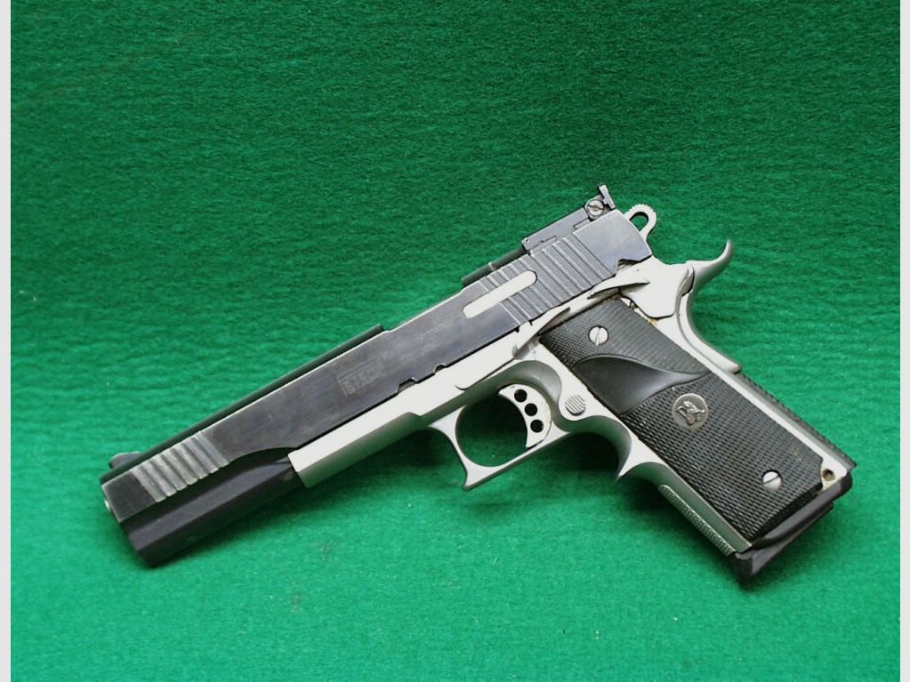 Peters Stahl	 Multicaliber .45ACP und 10mm Auto