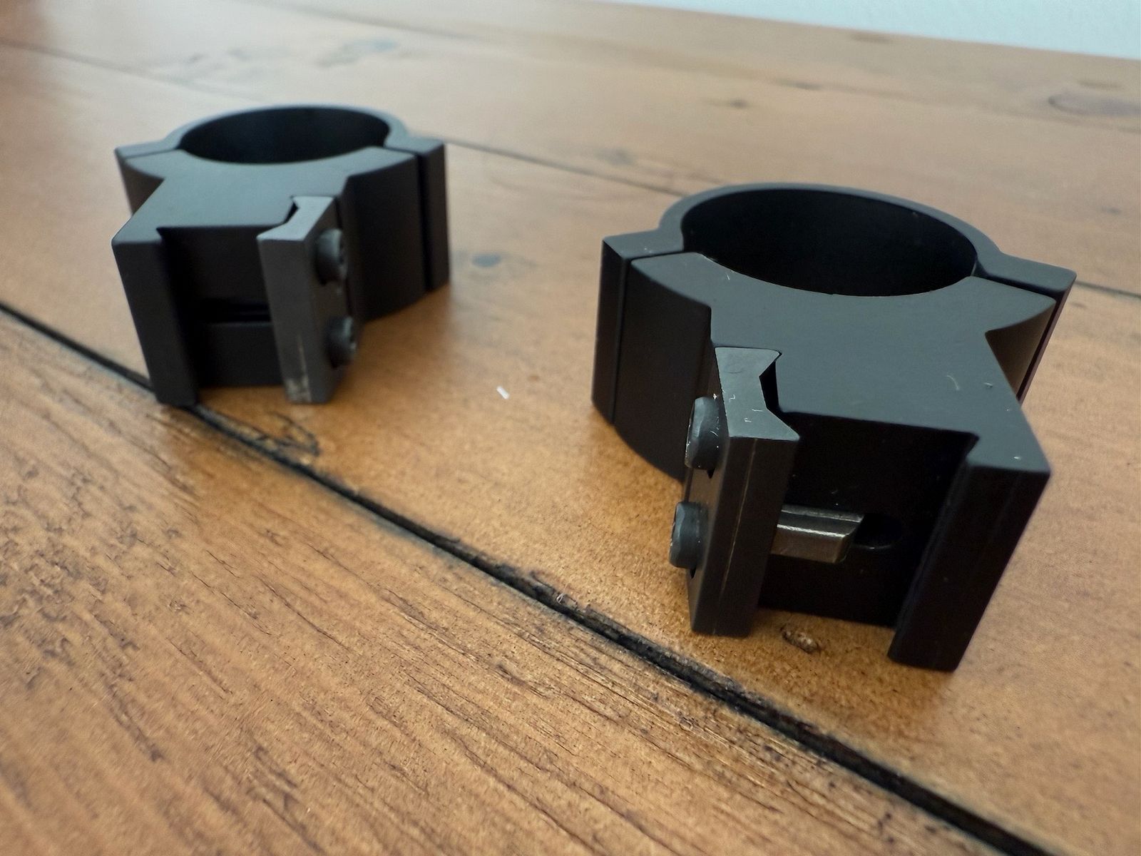 Montaje de mira telescópica para riel Valmet Petra SAKO Tikka 1" / 25,4mm