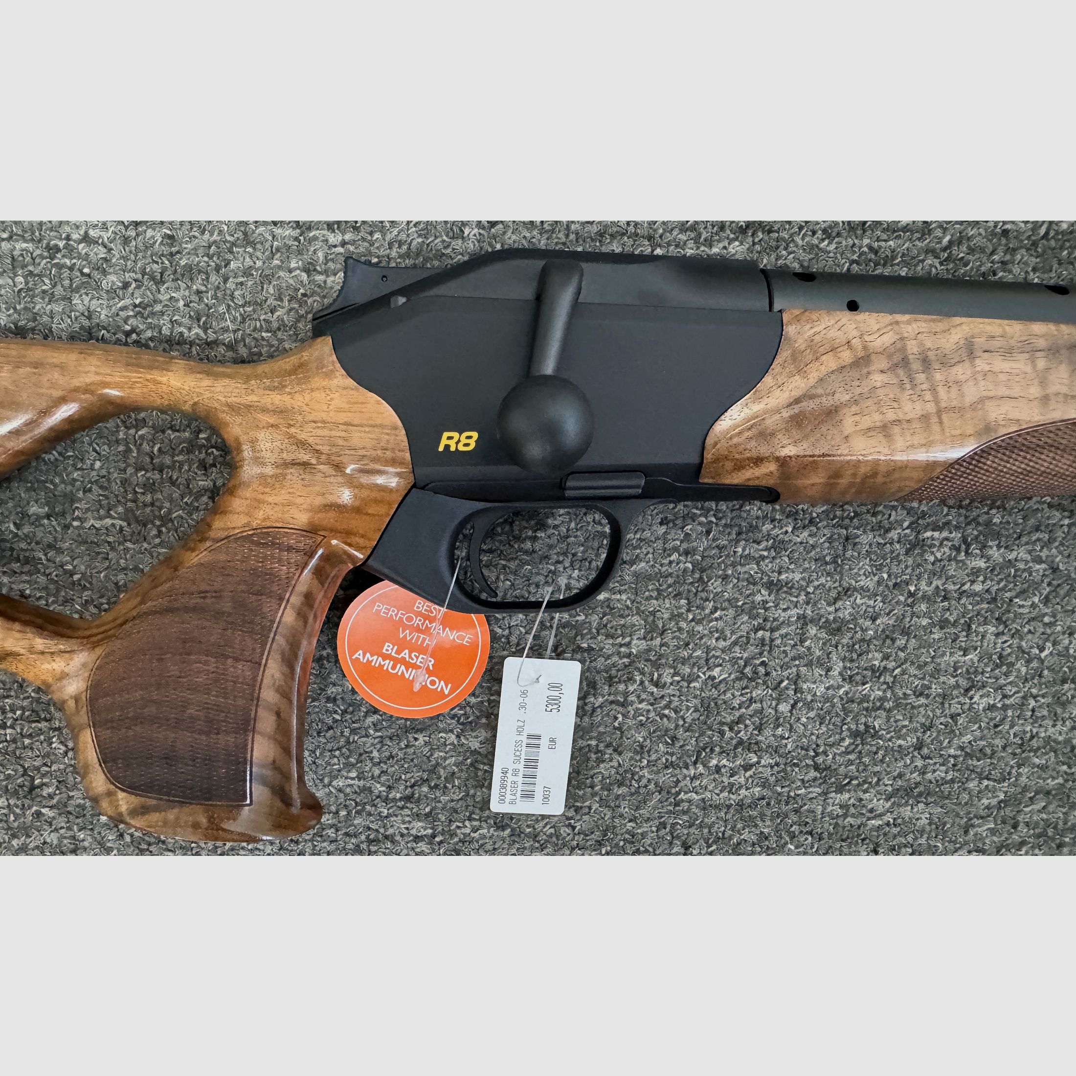 Blaser R8 Professional Success Holz .30-06 + Mündungsgewinde + Laufkürzung 52cm