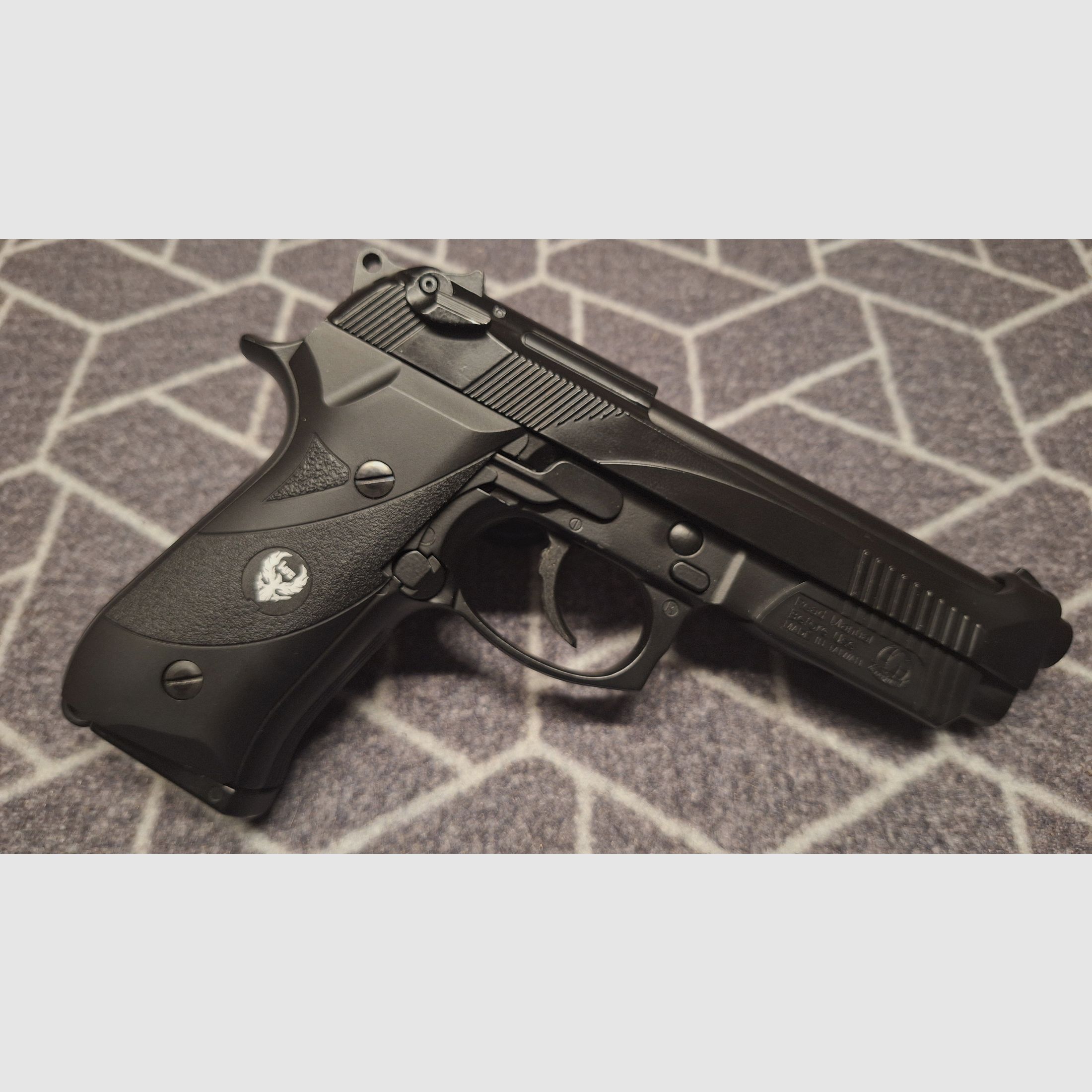 Beretta 92 Replik GBB Pistola Airsoft HG-192B-C - NUEVO!