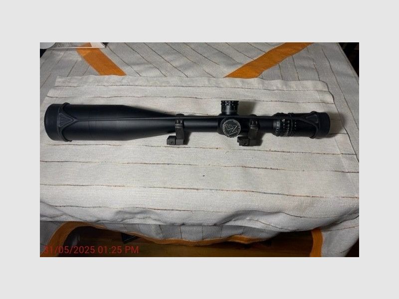 Zielfernrohr Nightforce NXS 8. 32x56