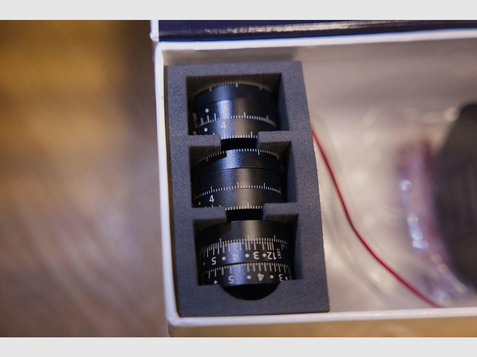 ZEISS Victory V8 2,8–20×56 ASV incl. rail + Rusan MAD 62 voorzetadapter (herhaalprecies)