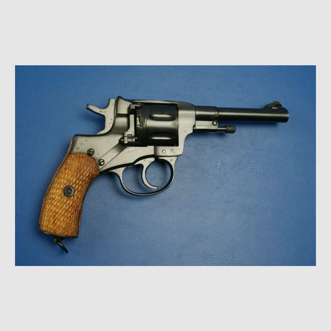 Nagant 1895/30	 7,62mmNagant