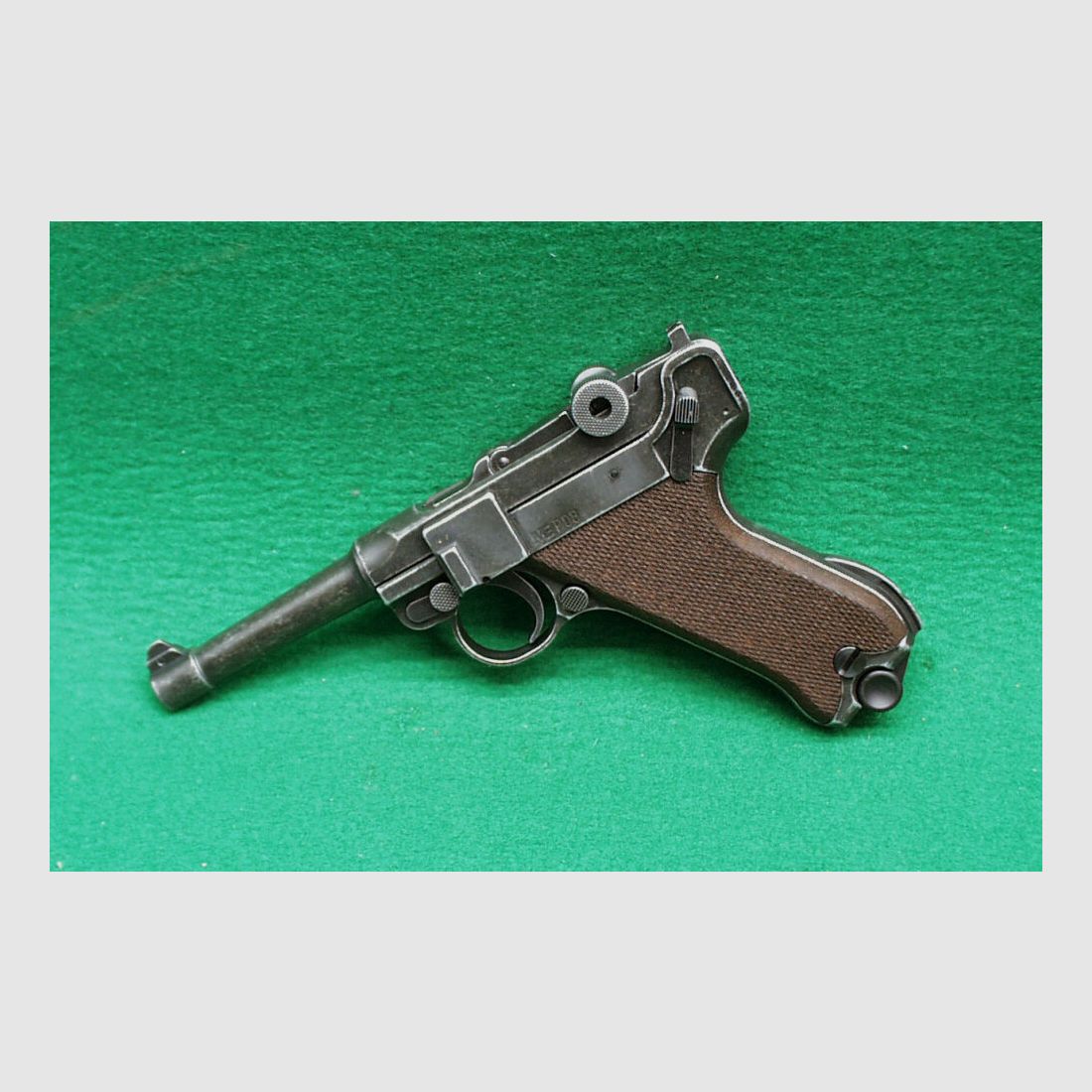 ME Cuno Melcher ME P08 9mm P.A.K. antyk - uchwyt drewniany