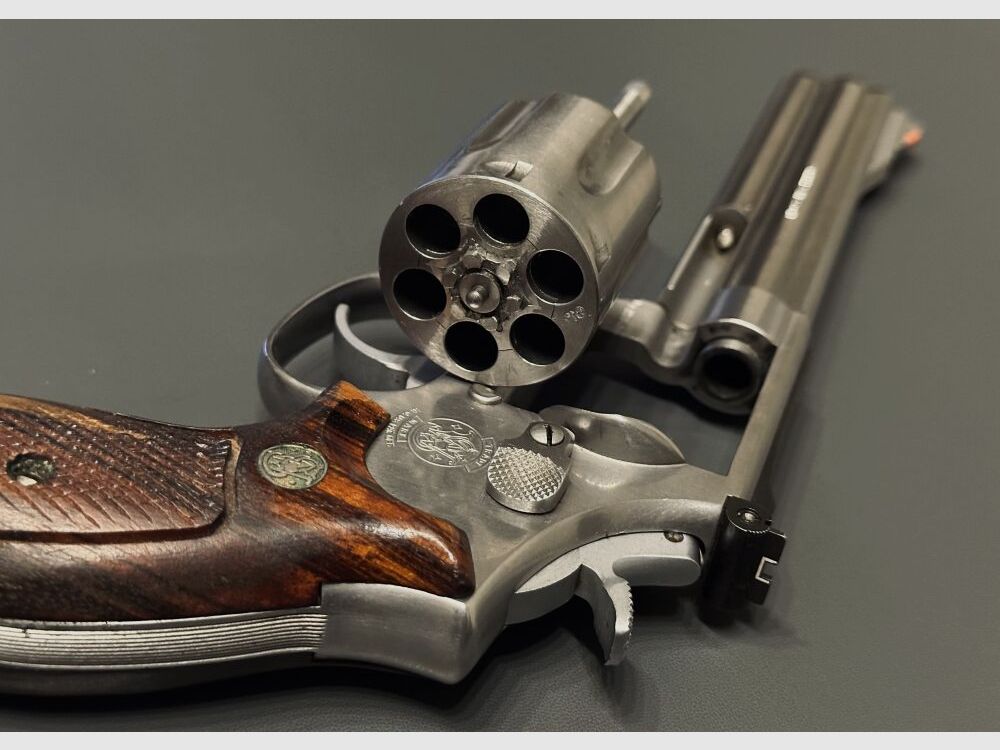 Smith & Wesson 686