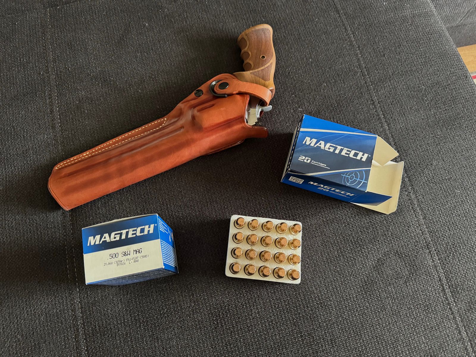 Smith&Wesson 500   8 3/8 Révolver