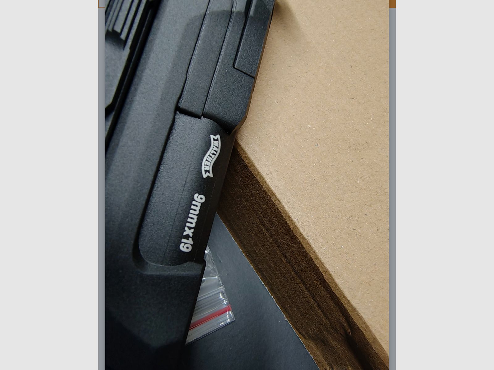 Walther PDP Compact 4" CO2 pistol in caliber 4.5 mm BB.