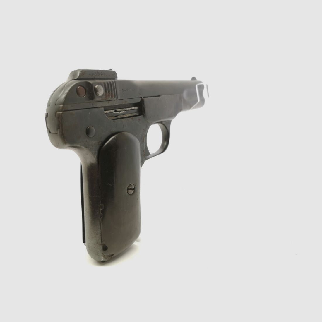 <Browning FN 1900>