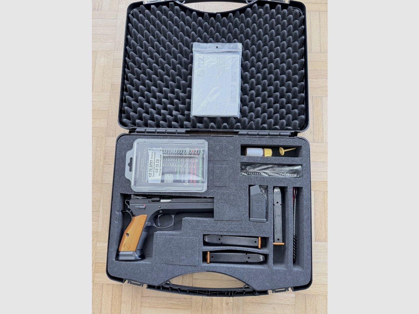 CZ 75 Tactical Sport Orange, 9mm Para