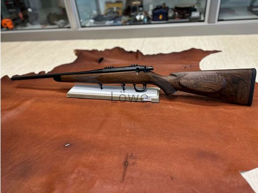 Steel Action HS Hatari Stock