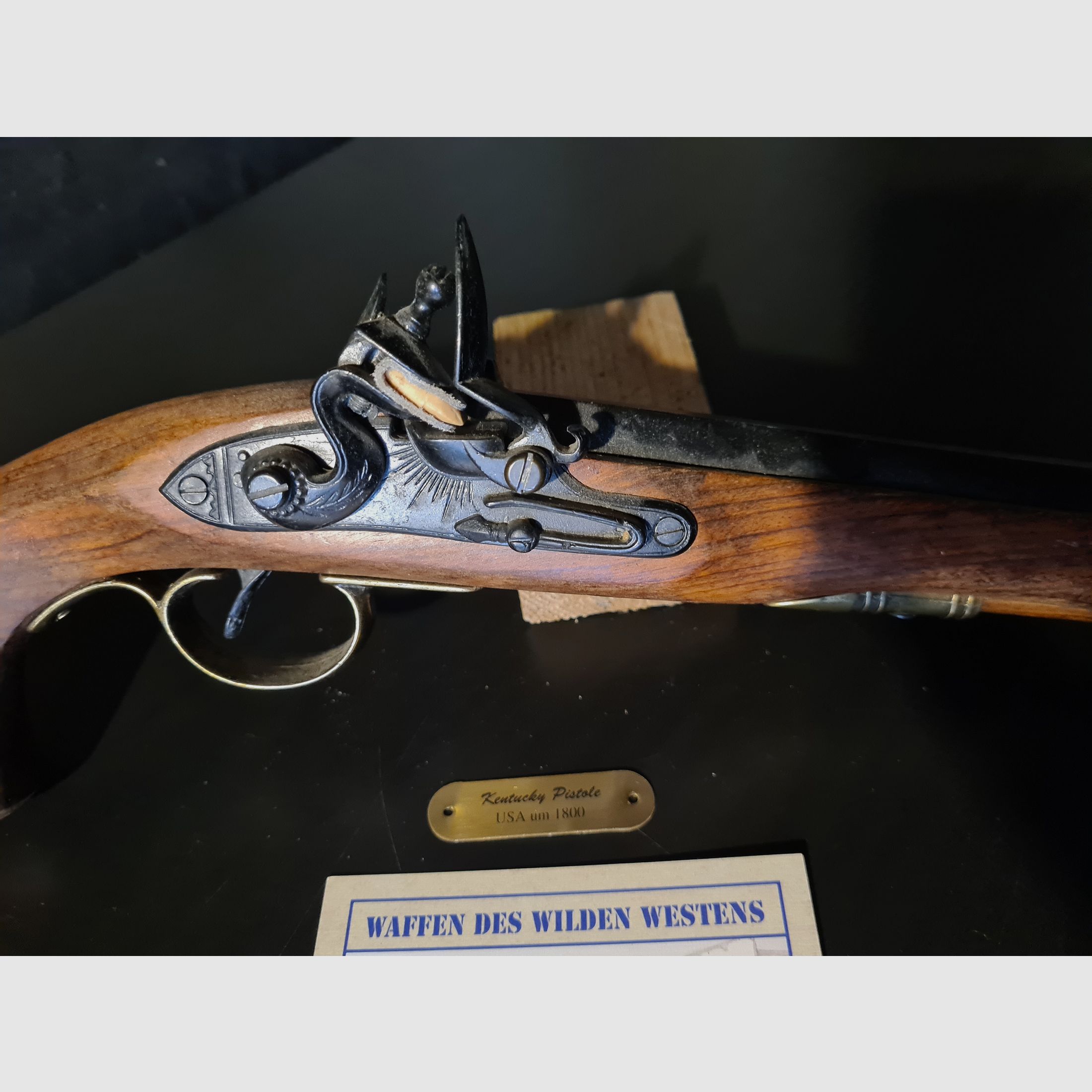 Pistolet Kentucky Dekowaffe