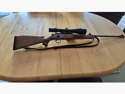 Reptierbüchse Blaser R93 Kal. 9,3x64 mit zwei Optiken