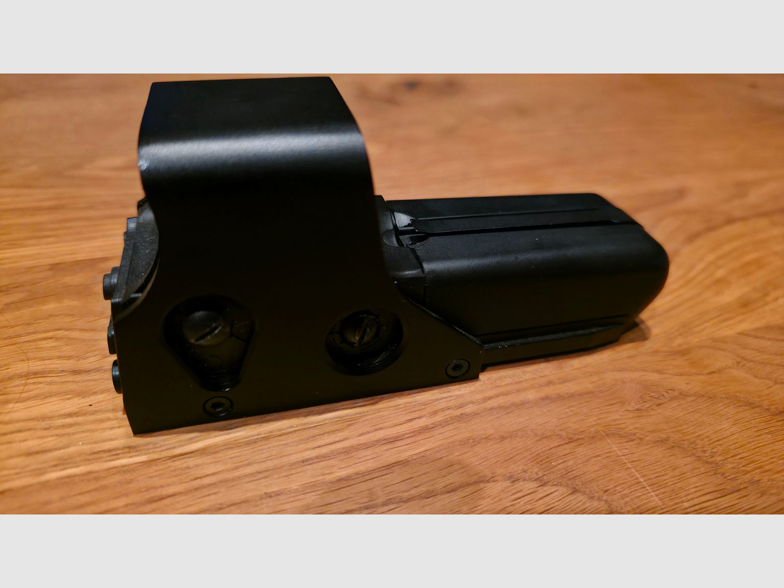 Holographic sight for airsoft