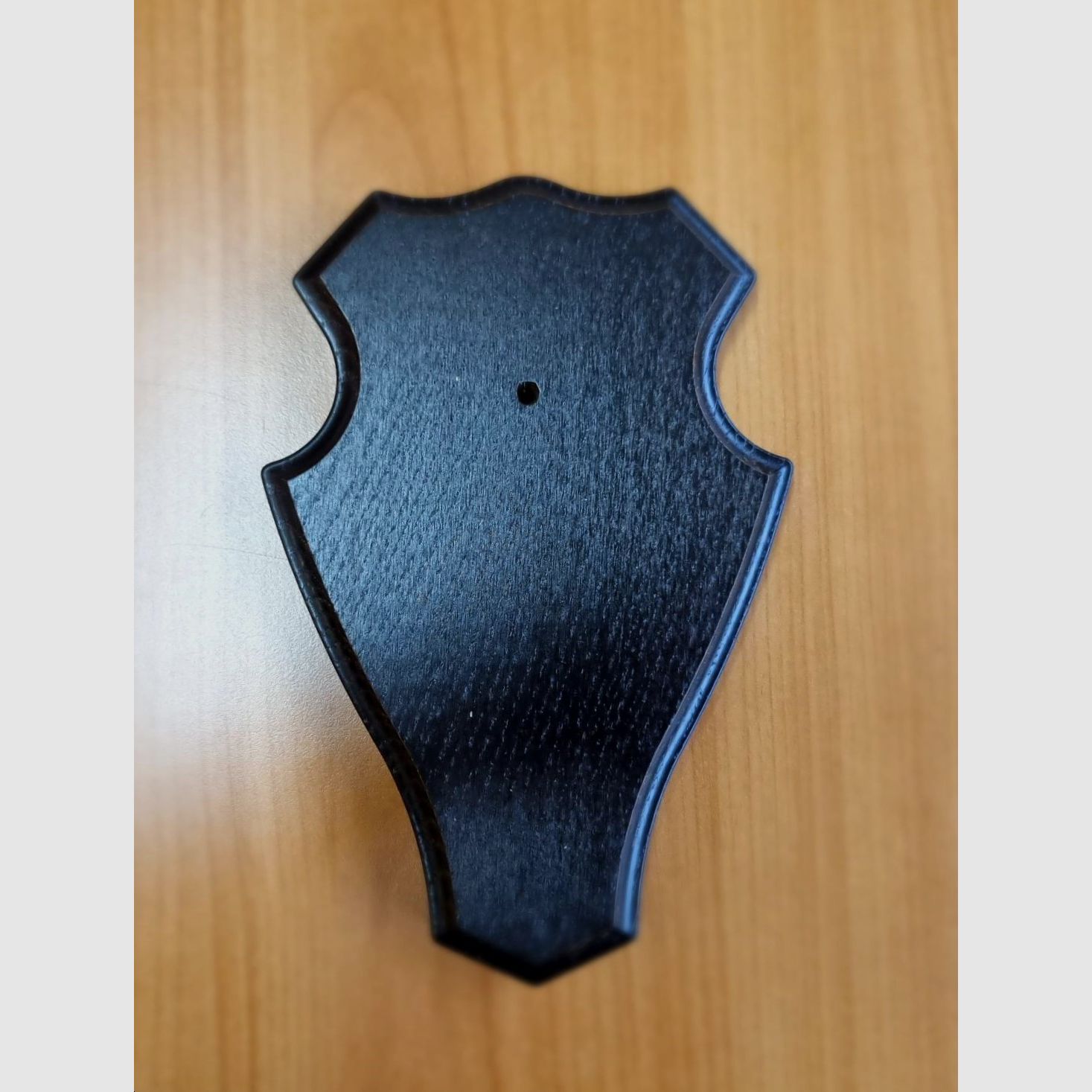 Massief eiken schild voor ree – Afgerond – 19 x 12 cm