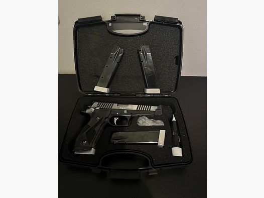 SIG SAUER P226 X-Five Noir et Blanc 9mm Luger - avec 4 chargeurs - Fabrication allemande!