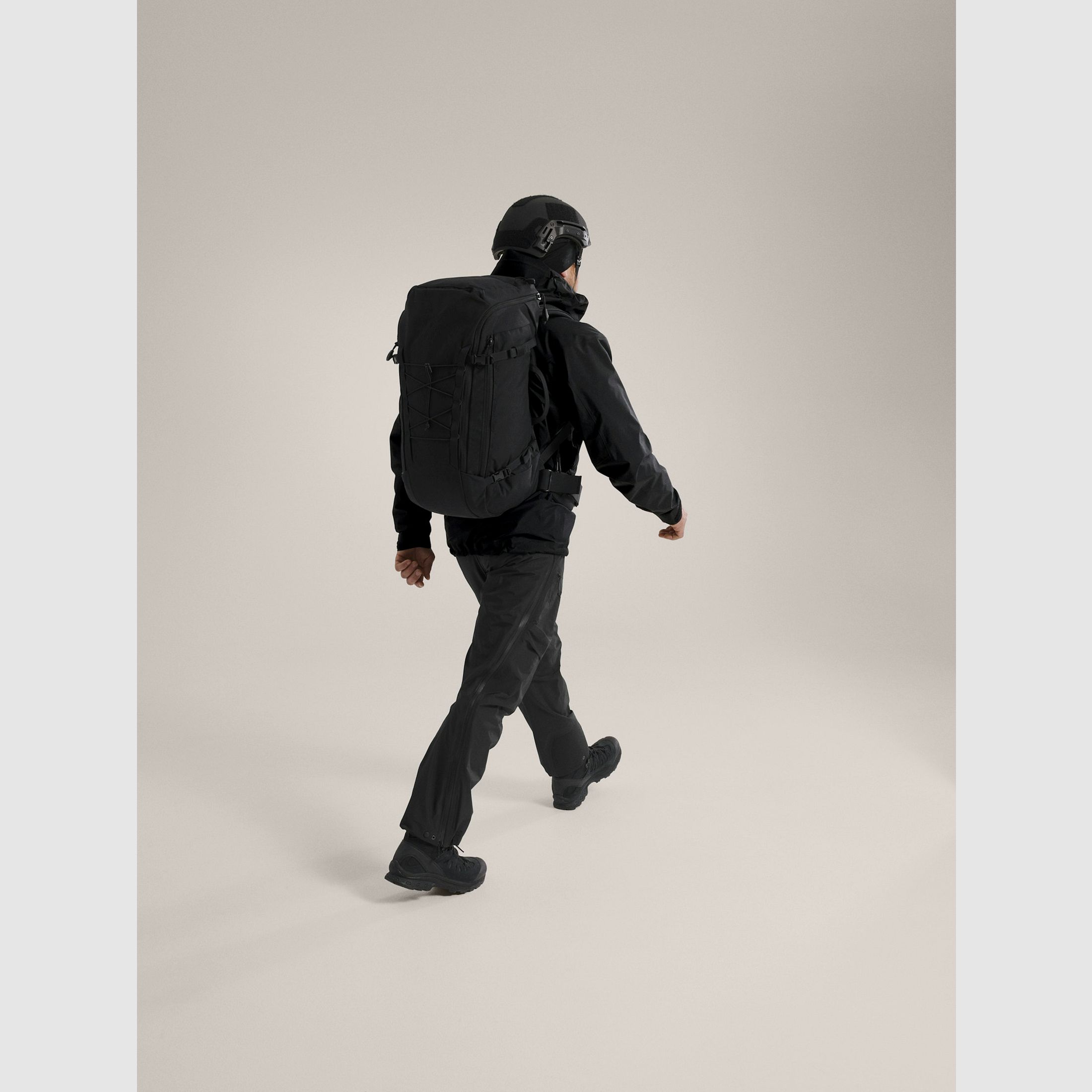 Arc'teryx Alpha Bib Pant LEAF Men's - Black, image 8 of 12