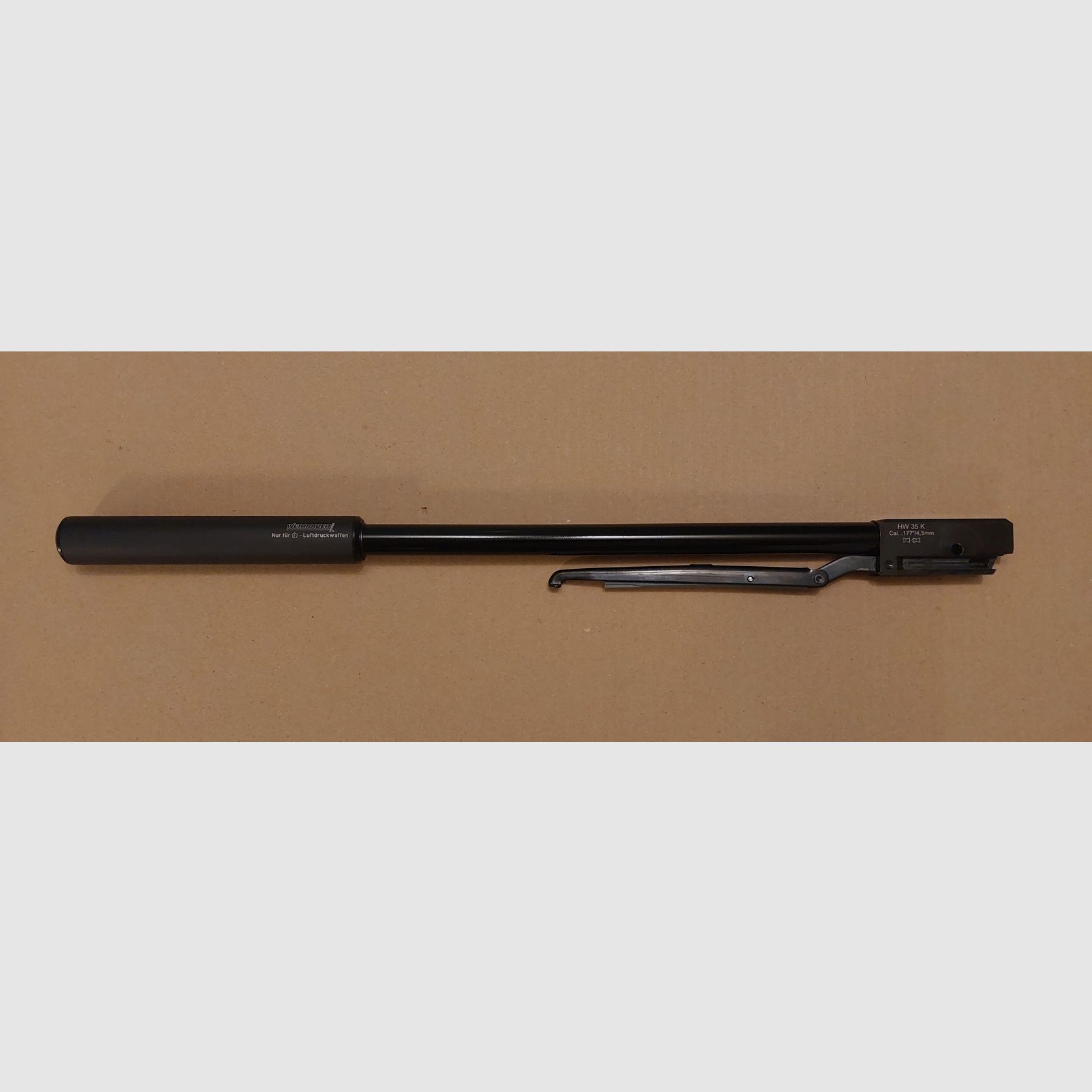 Weihrauch HW 35 K Lauf 4,5 mm ohne F mit lackierten Laufmantel, aufgeschraubten Weihrauch Schalldämpfer