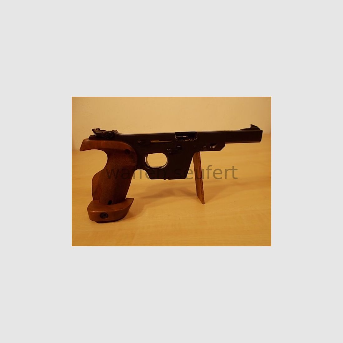 Walther OSP .22short Schnellfeuerpistole + Ersatzmagazin