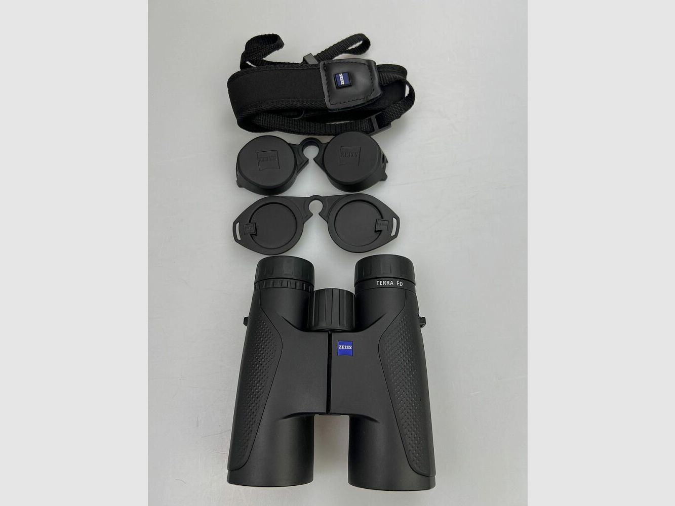 ZEISS Terra ED 8x42 schwarz