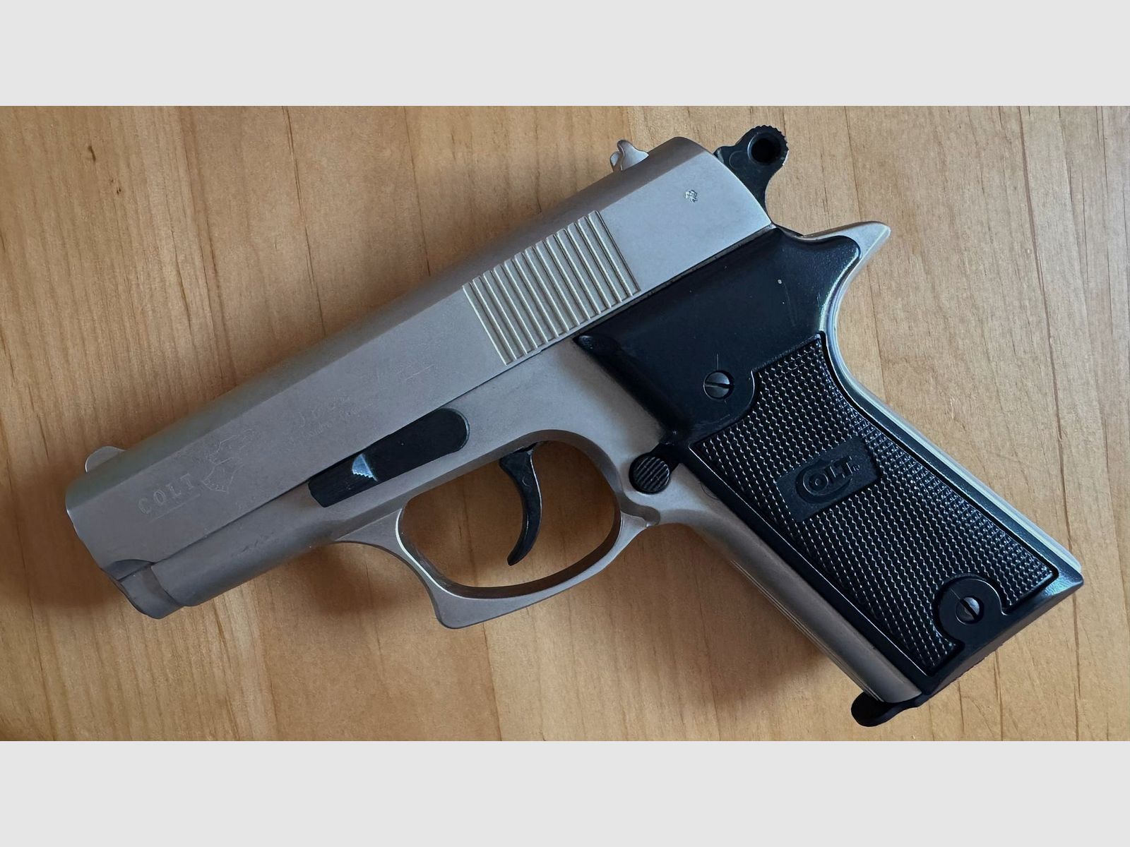 Colt Double Eagle Nickel 9 mm P.A.K.