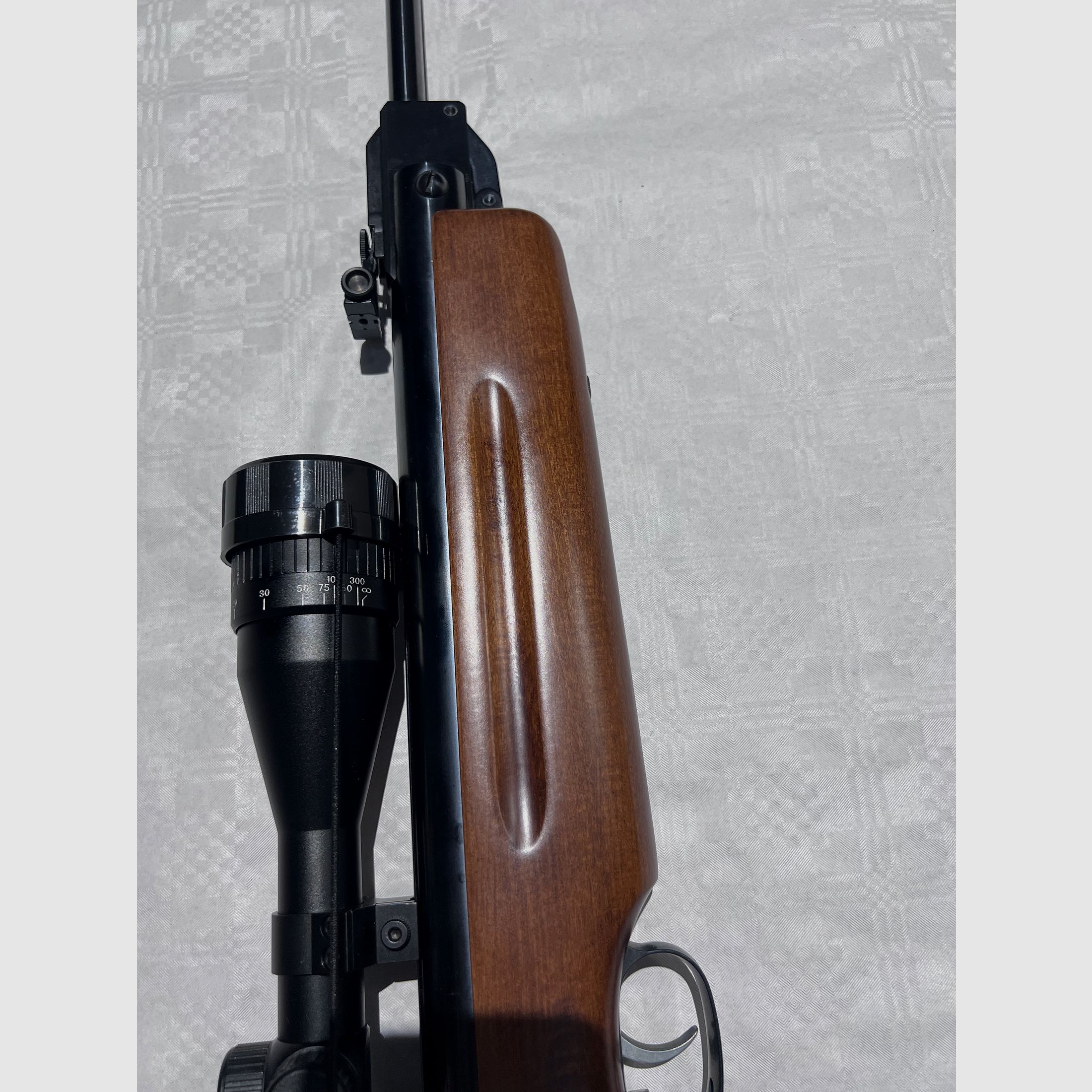 Air rifle Weihrauch HW35