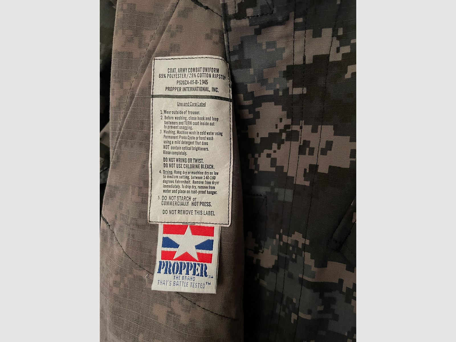 US Army Combat Uniform Jacke Propper digital urban Camo Medium Regular