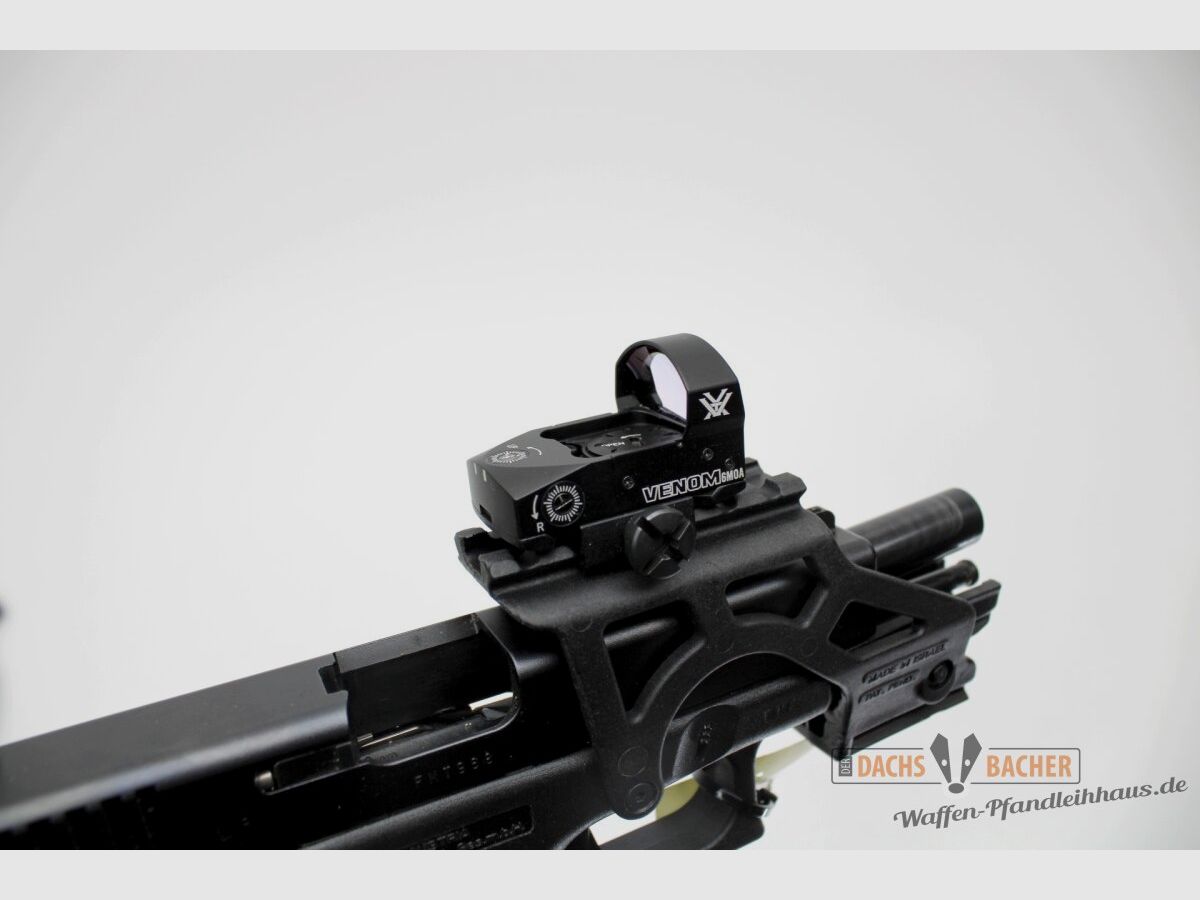 Pistol Glock 17 Gen3 Cal 9 Para with Venom Sight, image 4 of 4