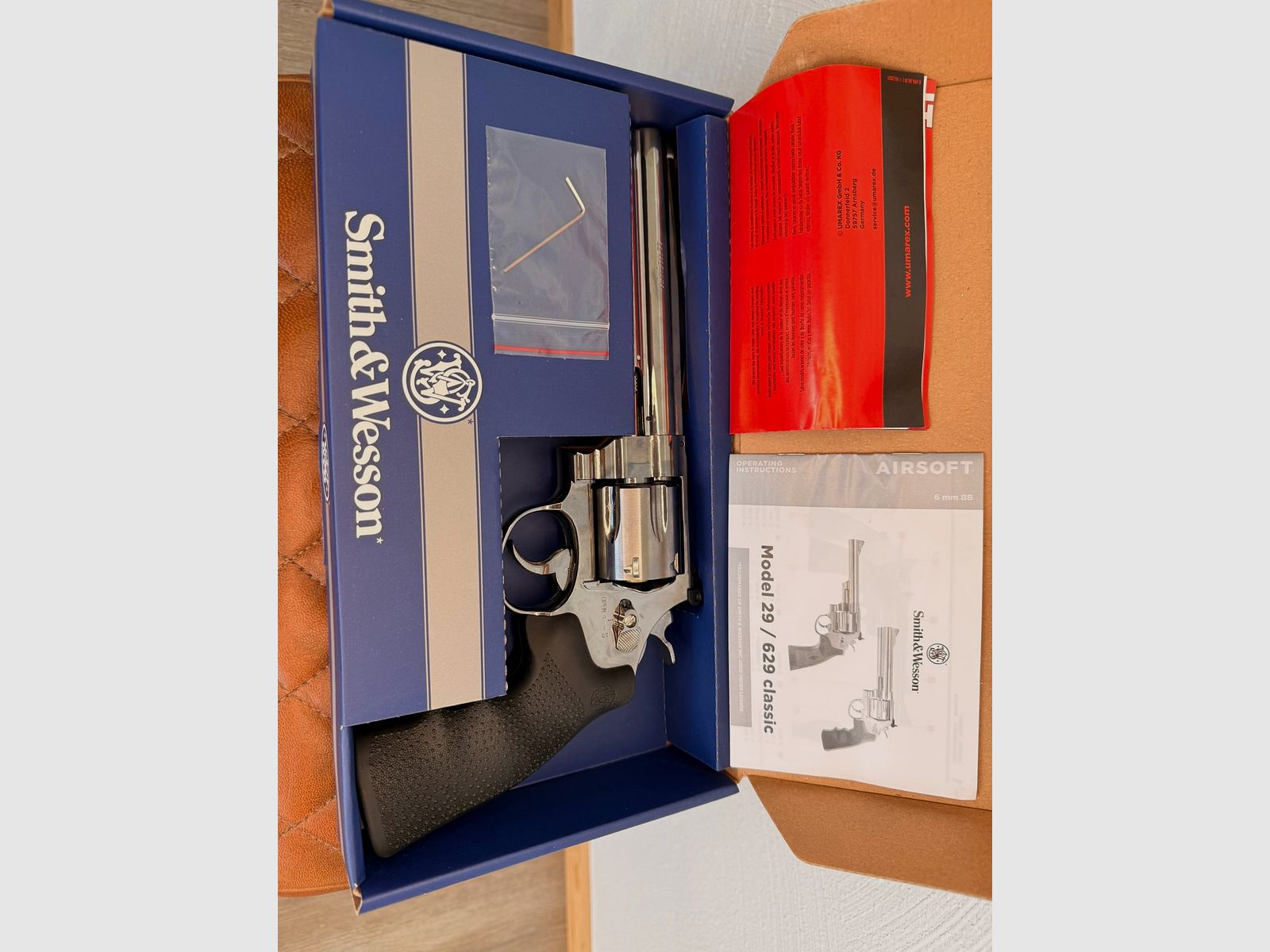 Umarex Smith & Wesson 629 Classic 6.5 inch Co2 revolver .177 caliber steel BB