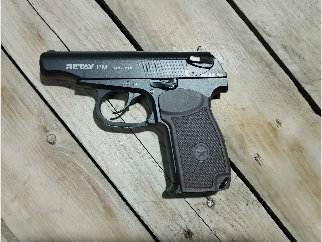 RETAY PM pistola de alarma 9mm P.A.K. réplica Makarov PM - Envío a toda la UE