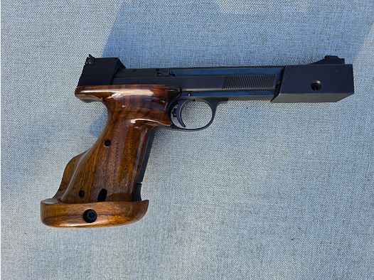 Hämmerli 208 International in .22lr Sportgriff rechts
