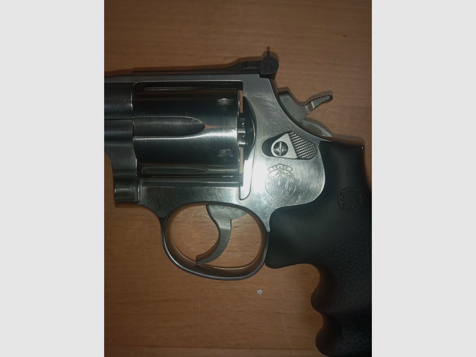 Smith & Wesson Model 686 - 5