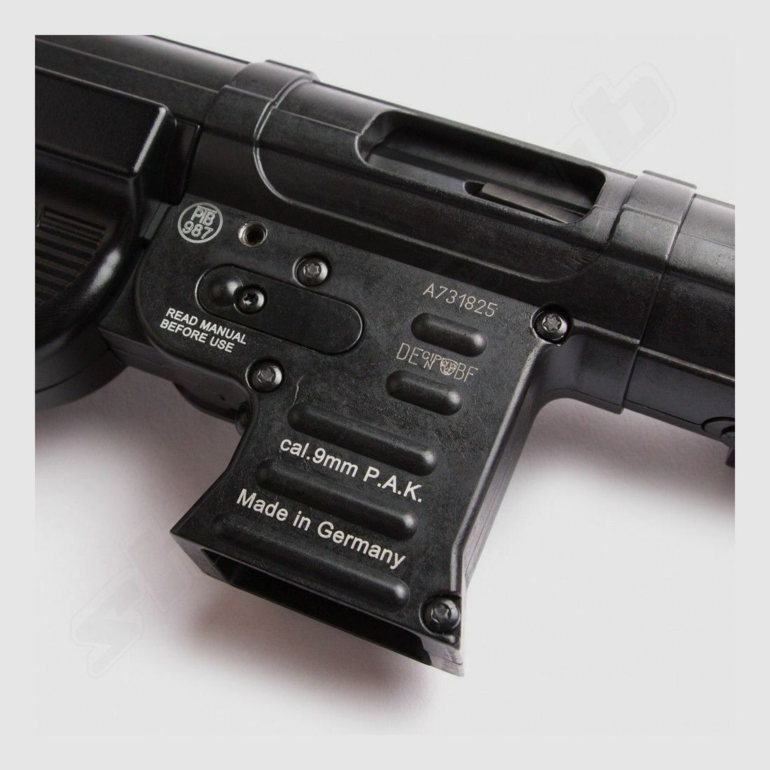 GSG MP40 Gen. 2 pistola ametralladora de fogueo en calibre 9mm