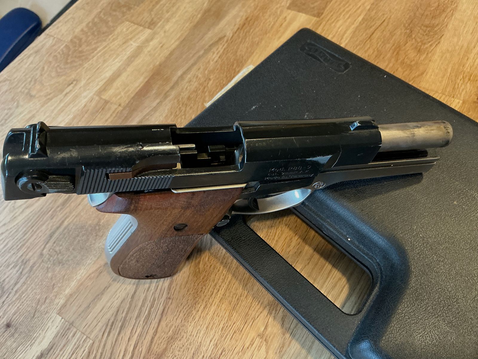 Walther P88-9 Compact 9mm PAK, defekt als Ersatzteil